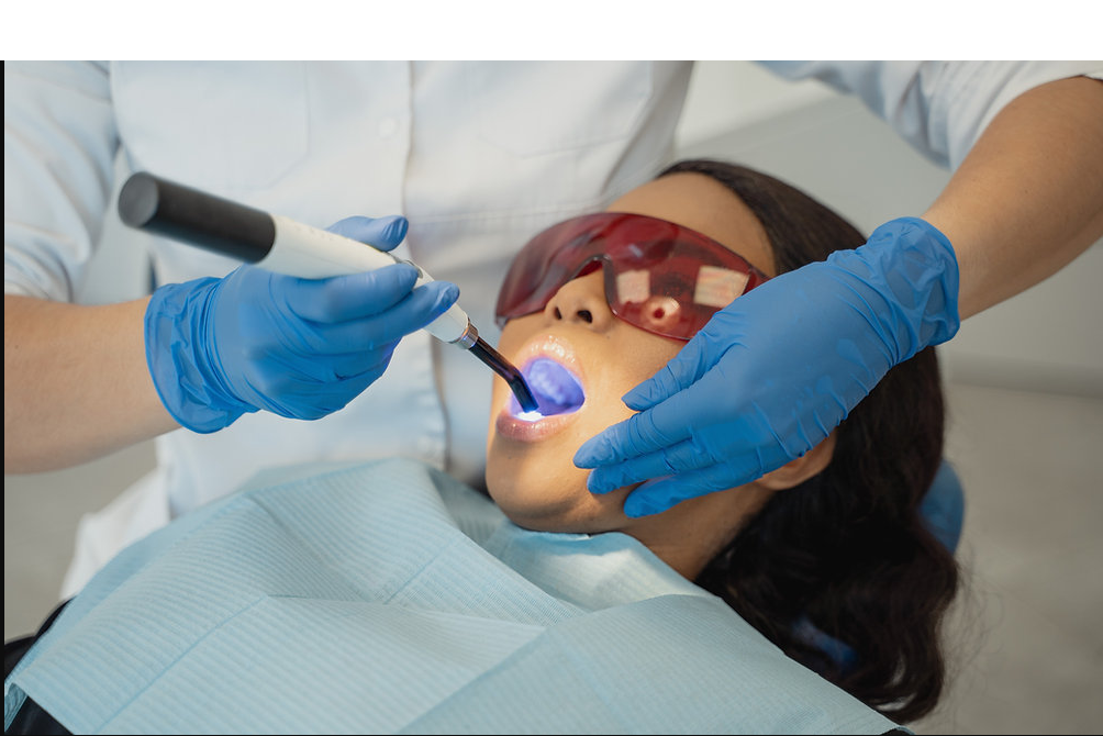 Why Do the Roof of My Mouth Hurt: Causes, Symptoms, and Effective Remedies