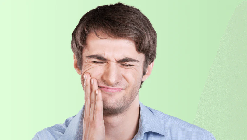 What Causes the Roof of Your Mouth to Hurt