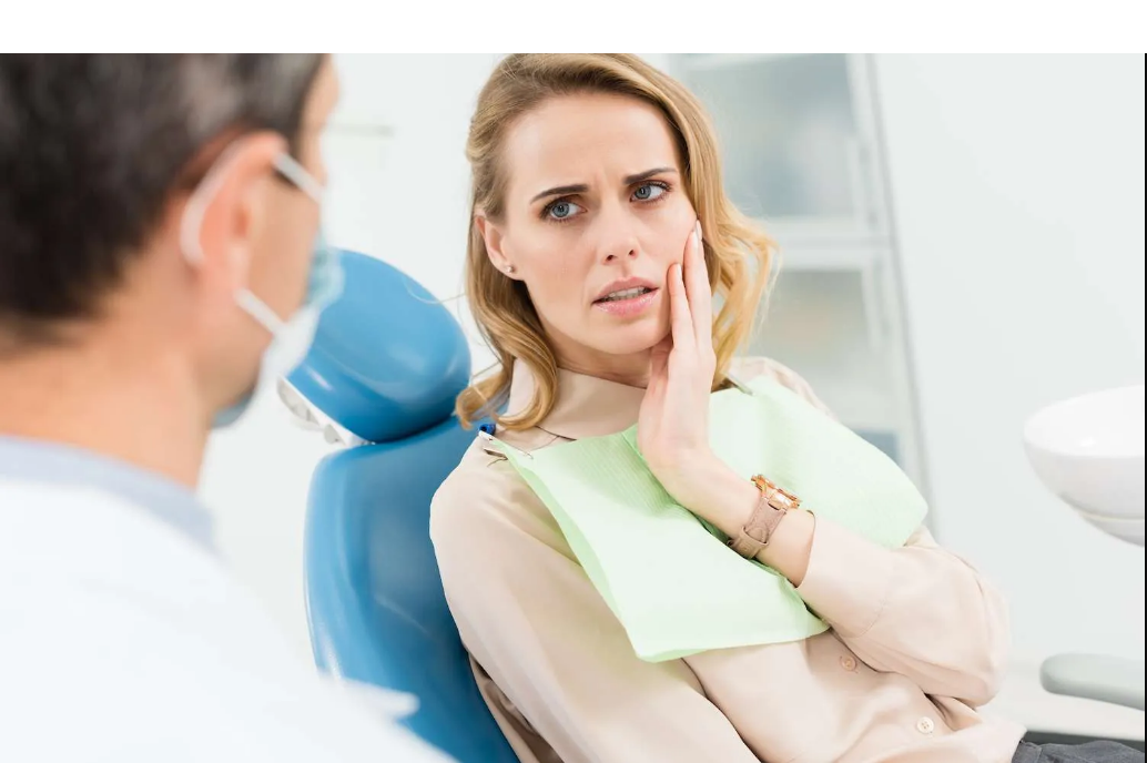 Roof of Mouth Hurts After Eating